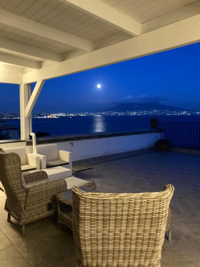 Le Stanze Di Sissi - Luxury Suites Napoli Bagian luar foto
