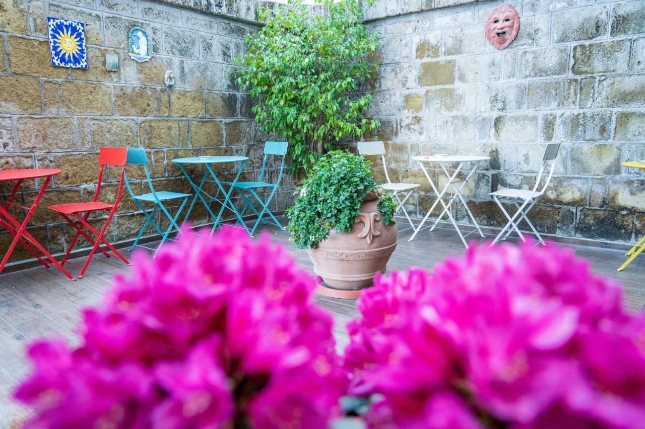 Le Stanze Di Sissi - Luxury Suites Napoli Bagian luar foto