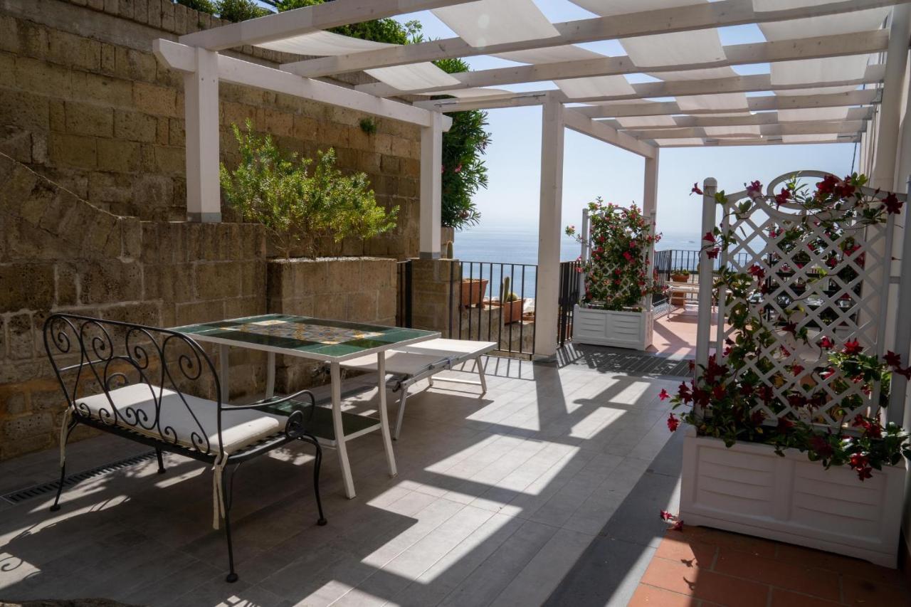 Le Stanze Di Sissi - Luxury Suites Napoli Bagian luar foto