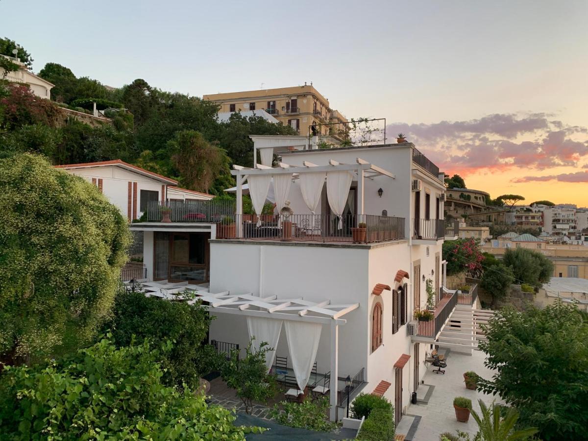 Le Stanze Di Sissi - Luxury Suites Napoli Bagian luar foto
