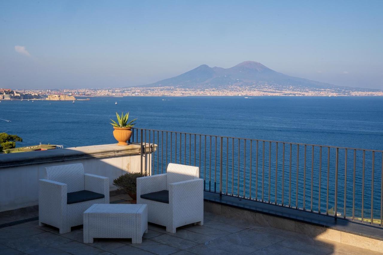 Le Stanze Di Sissi - Luxury Suites Napoli Bagian luar foto